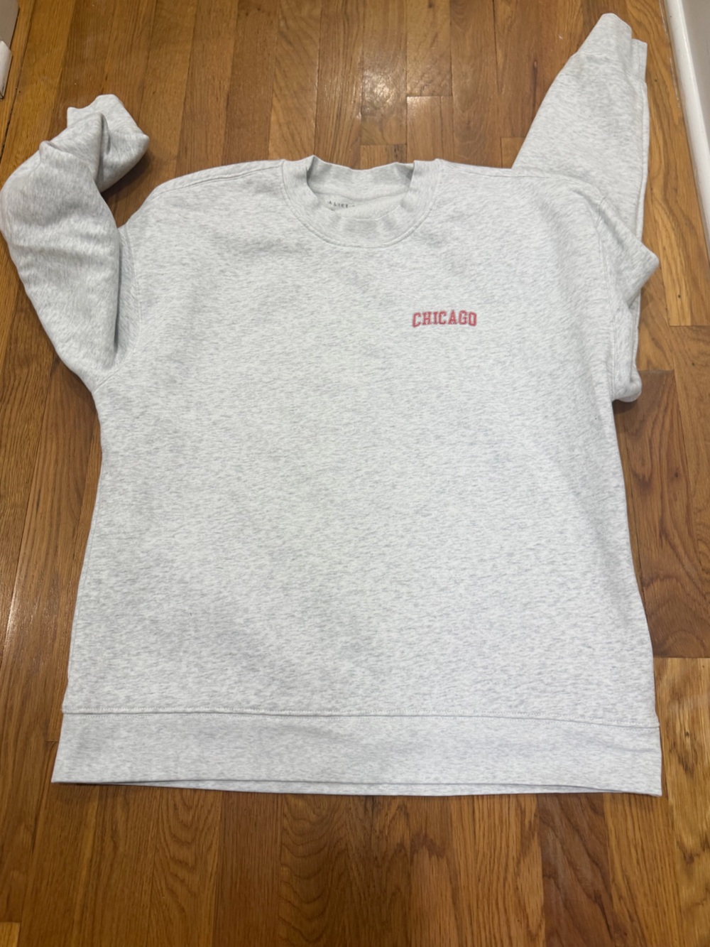 Chicago Script Crewneck Sweatshirt - Light Gray